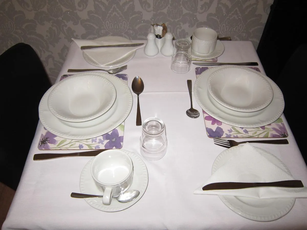 Hermosa Guesthouse 3*, Scarborough United Kingdom